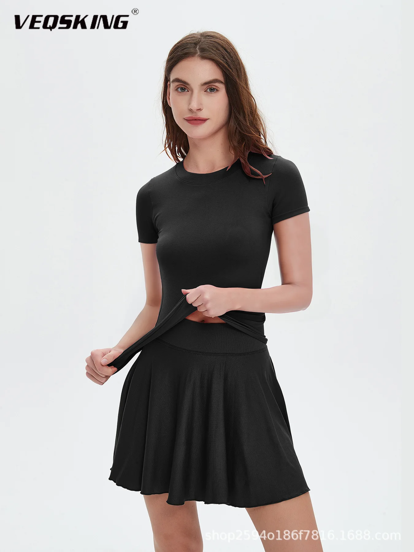 

Female 2024 New Slim Fit Round Neck Tight T-shirt with Exposed Navel Short Sleeves, Summer Style Short Top, Casual Versatile Top