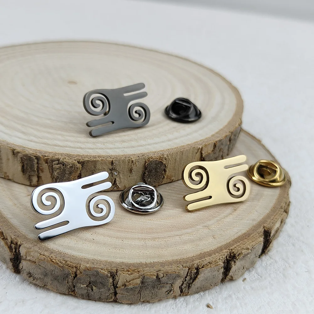 316L Stainless Steel 18K Gold Plated Abstract Spiral Hand Lapel Pin Minimal Hollow Brooch Suit Collar Pin Fashion Jewelry Gift