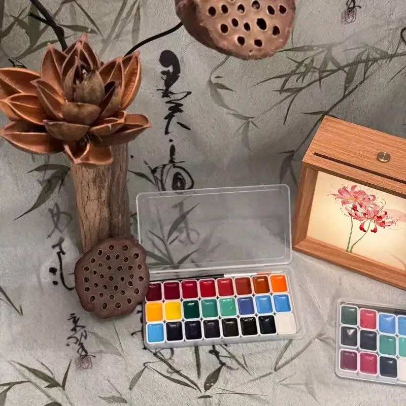 طقم طلاء صلب بألوان مائية مكون من 24 لونًا في صندوق محمول للرسم والكتابة DIY للمبتدئين والفنانين والكبار في عيد الميلاد
