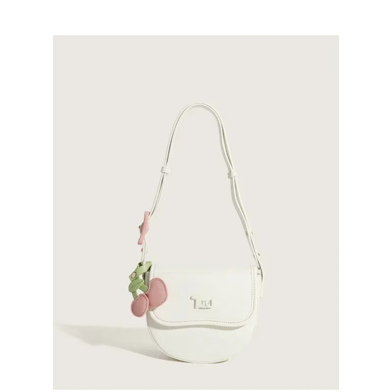 Advanced Red Cherry Saddle Bag 2024 New Diagonal Straddle Small Bag Popular Spring/Summer Retro Versatile Shoulder Bag