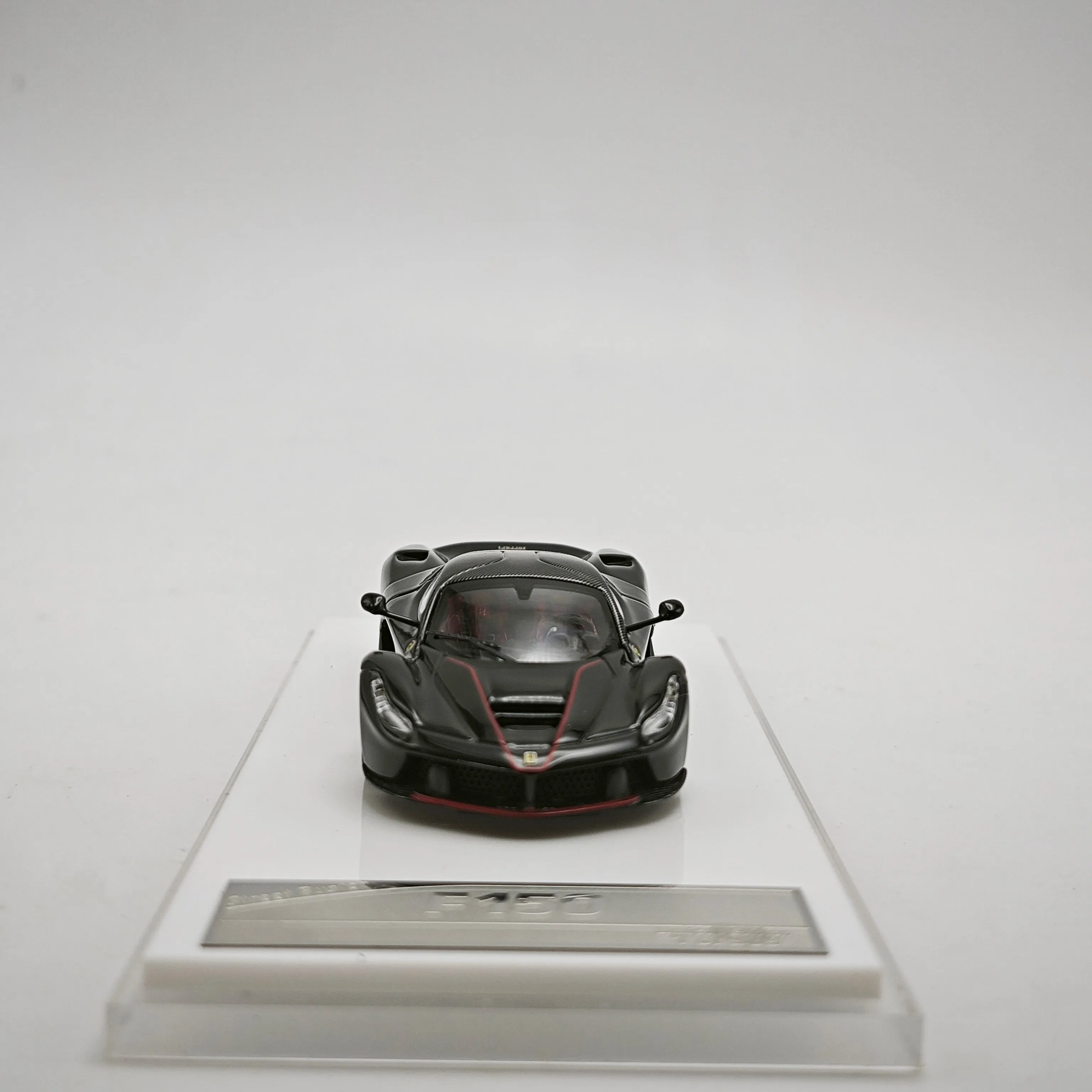 Modelo de Carro Alloy Street Buster SB 1:64 F150 Preto com Tampa Traseira do Motor Abrível