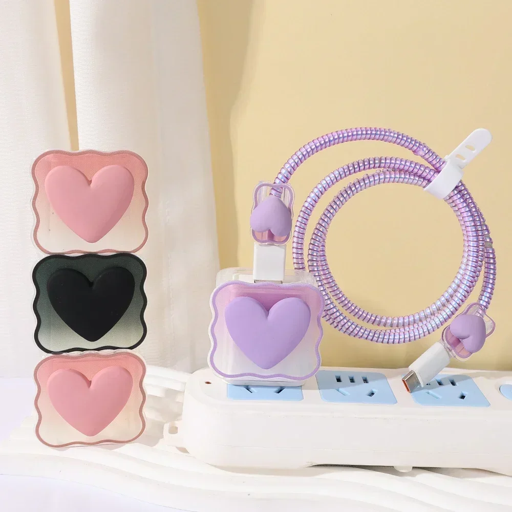 3D Gradient Color Mobile Phone Charger Protective Case Cable Winder Cute Heart Shaped Charger Head Protector for Apple 18/20W