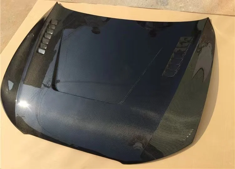 

Real Carbon Fiber Engine Bonnet Hood for RS5 B8.5 2012,after actual car test