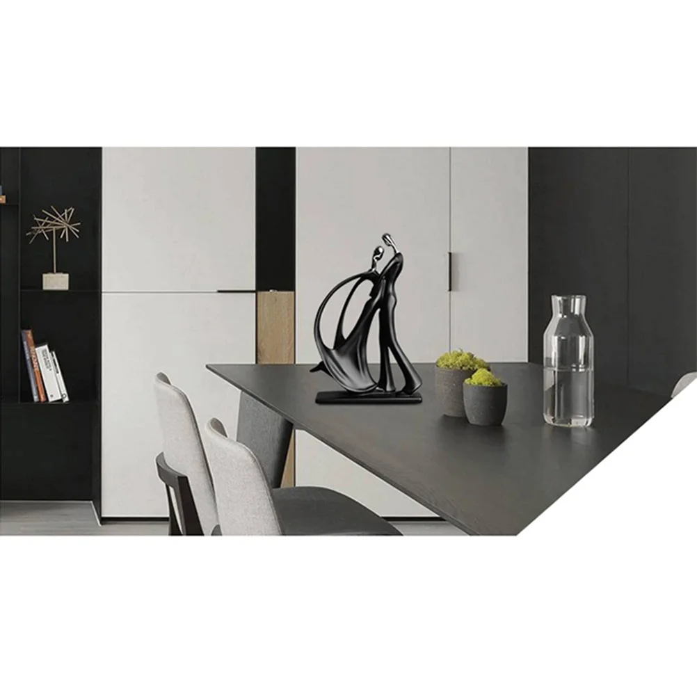 

Lover Hug Resin Home Ornaments Black Indoor Decorative Props Creative Home Decoration Aesthetic Photo Prop Chic Household