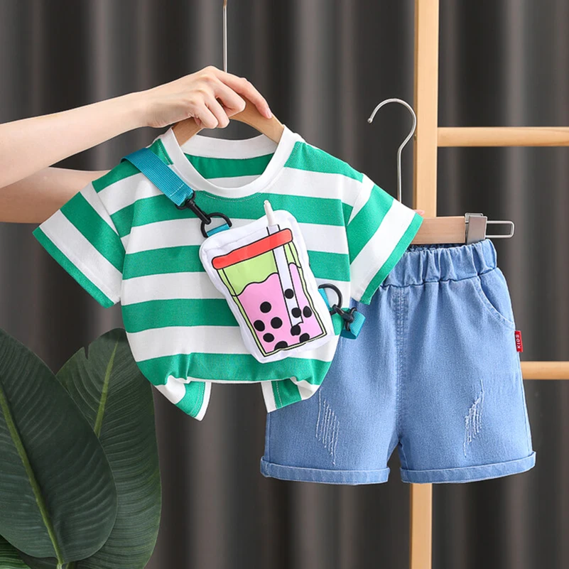 2pcs /fashion cheaps summer 2024 Cute Pearl Milk Tea Satchel  O-neck kids Stripes Shirt+ Simple Jeans/boys clothing