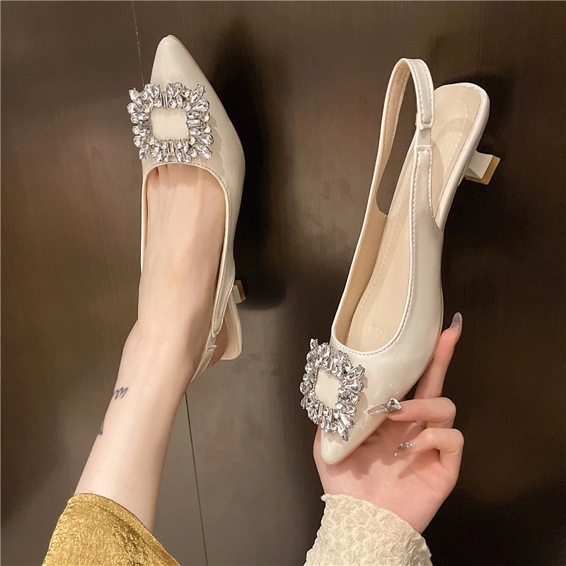 

New Style Fashion Women's Sandals Summer Slingback Slippers Female Low Heel Rhinestone Buckle Back Strap Sexy Pumps Sandals