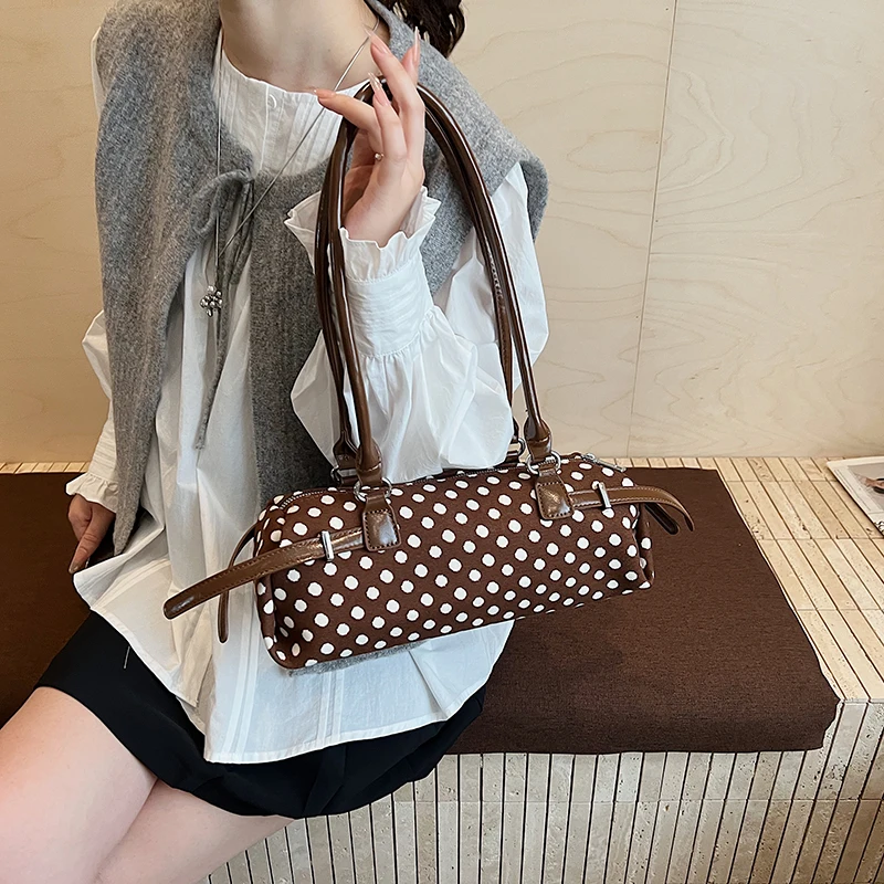 

Women Fashion Leather Luxury Designer Classic Shoulder Tote Bag Elegant Crossbody Handbag For Daily Urban Outings