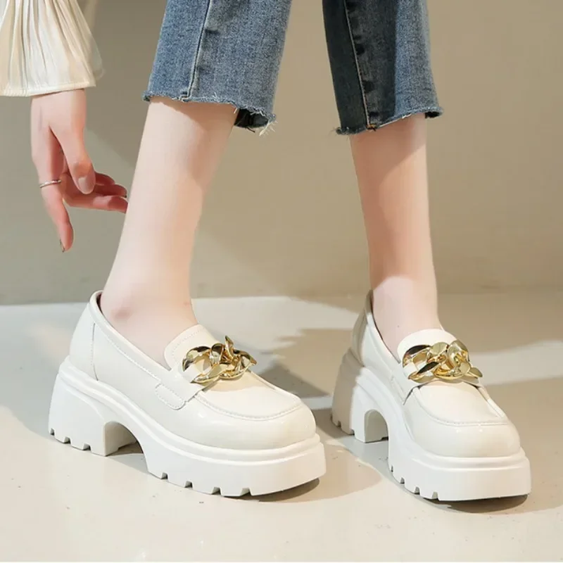 

2024 Spring New Style British Style Women's Soft Leather Versatile Thick Bottomed Women's Flats Elegant Fashion Women's Shose