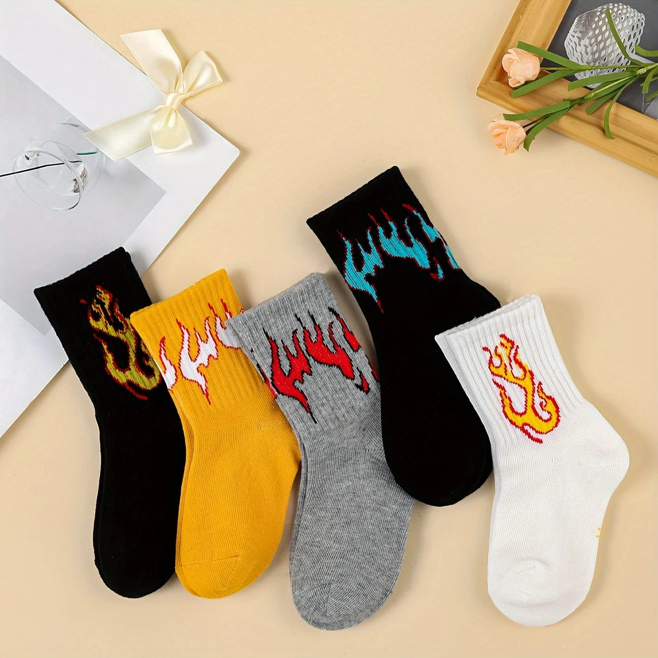 5 pairs of children\'s spring and autumn season flame jacquard trendy socks, cute socks, tight, comfortable, breathable, suitable