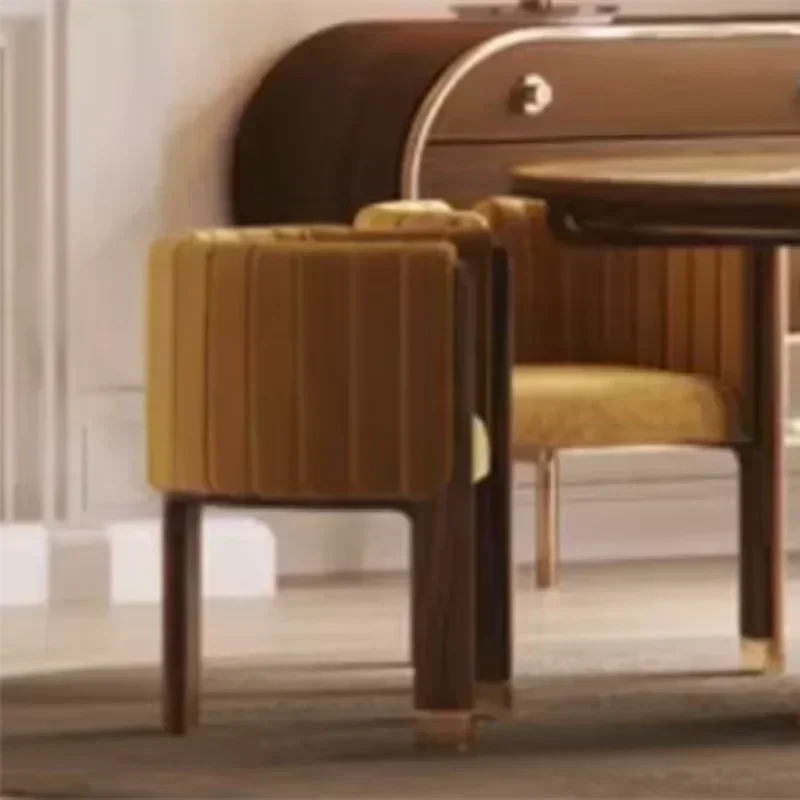 سيلاس كوميدور نورديكاس ريلاجينتس بارا نينوس، فيستدور موليفيل، سيلا كوميدور إرجونامكا فردي، كرسي سالي مدير، #6