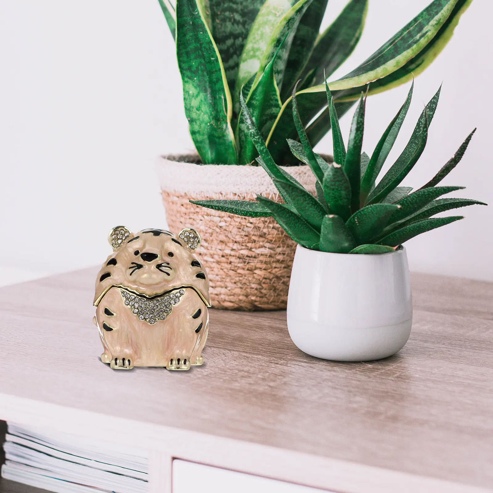 

Tiger Jewelry Storage Box Chinese Style Zine Alloy Craft Enamel Painted Decorative Organizer Trinket Box Souvenir Gift