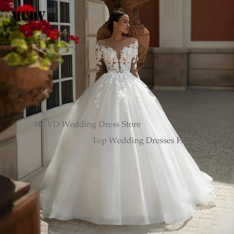 

Luxury 2026 Ball Gown Wedding Dresses for Women Off Shoulder Illusion Tulle Bridal Gown Customized MCDV Robe De Mariee