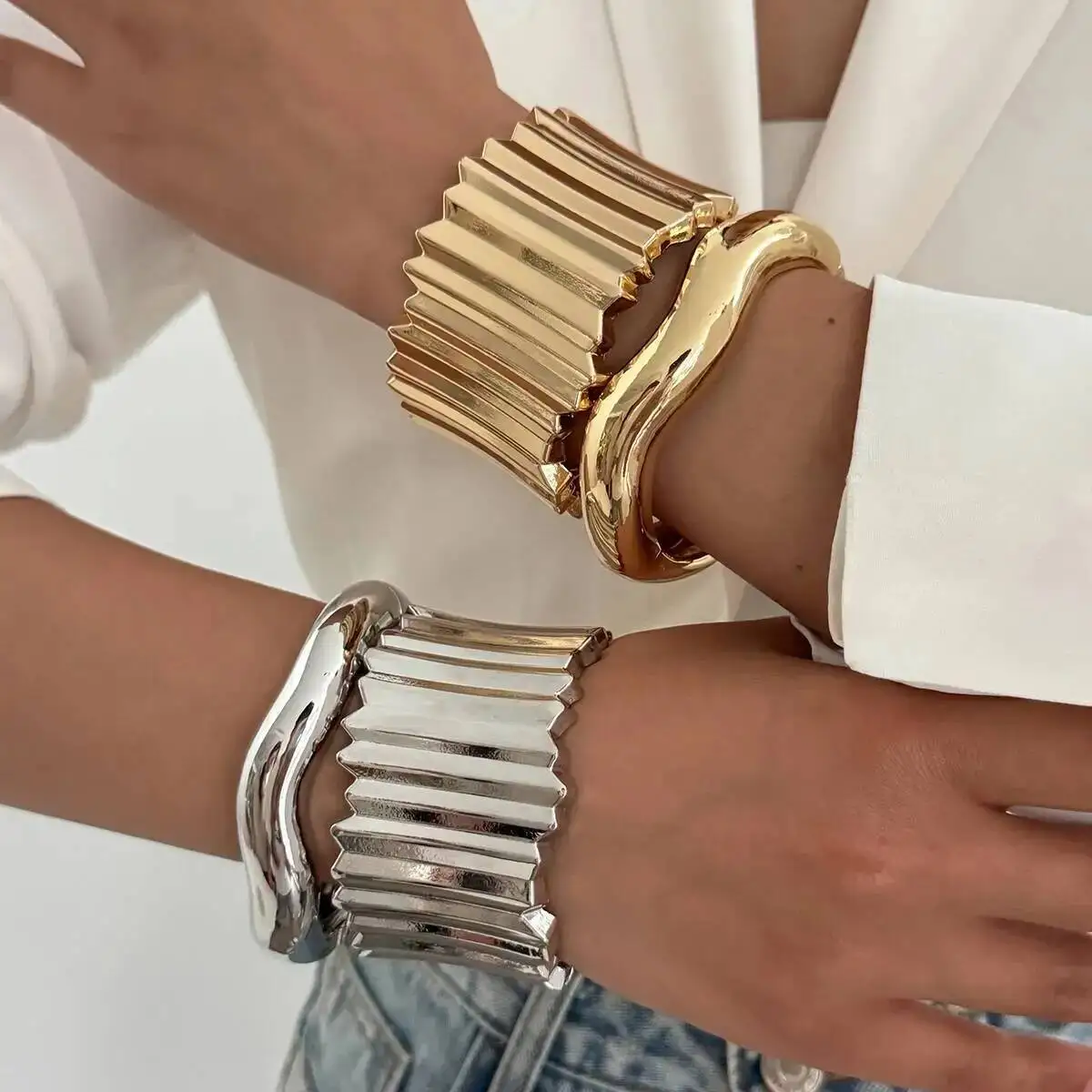 Lacteo Creative Retro Irregular Wave Chunky Open Bangle For Women 2026 New Fashion Stackable Spring Bracelet Daily Charm Jewelry