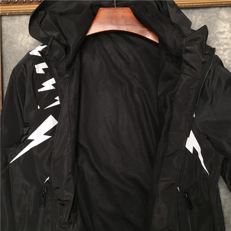 New 2022 Warm Winter Luxury Men thunderbolt Neil Zipper Casual Mess Inside Windbreaker With Hoody Trench Jackets Coat #A457