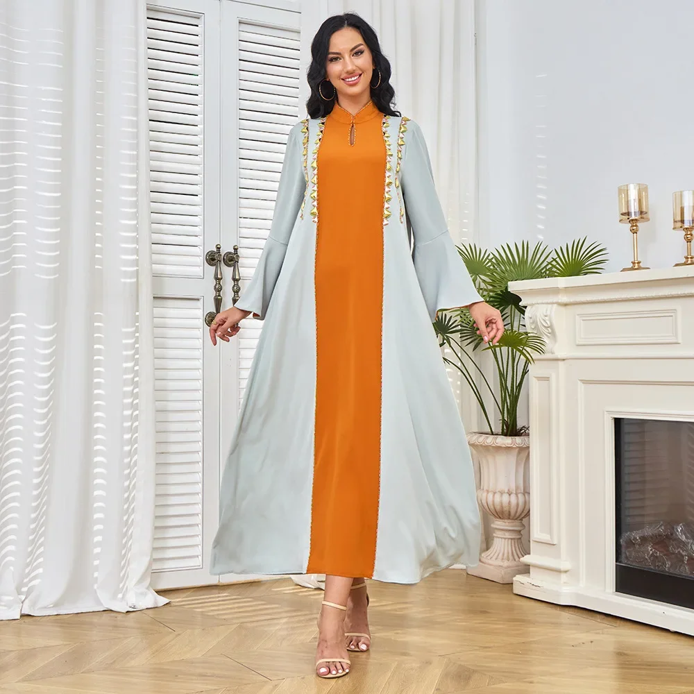 UNI Moda Gonna lunga da donna musulmana Dubai Abaya Abito da sera con perline per unghie a contrasto Abito mediorientale Abito arabo Türkiye