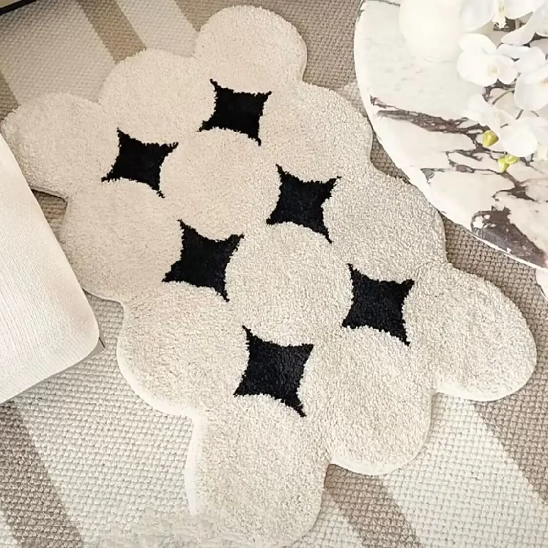 

Non-Slip Irregular Floor Mat Area Rug For Living Room Creative Bedroom Bedside Rug Korean Style Fluffy Soft Carpet Home Decor