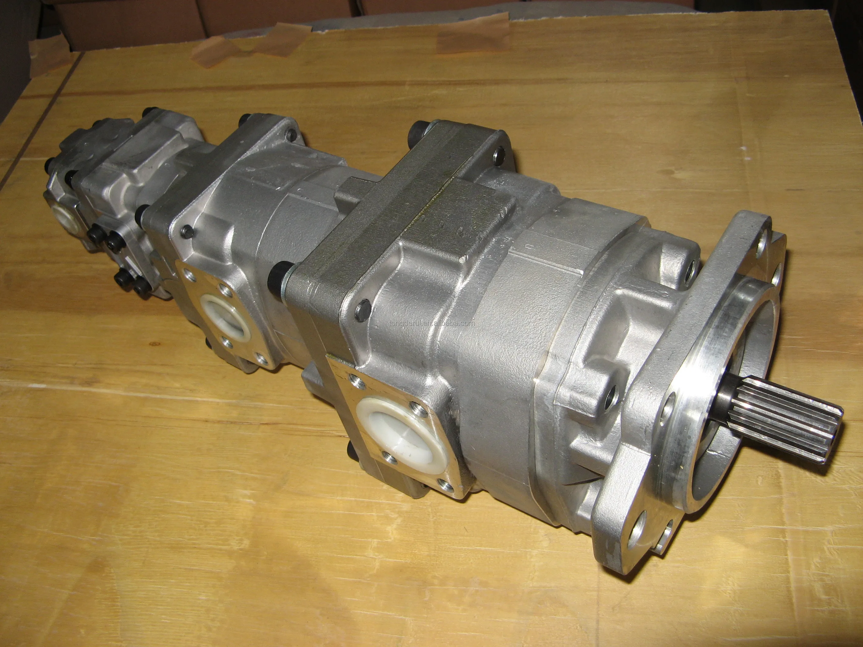 مضخة تروس هيدروليكية TLF 705-56-36050 لـ WA320-6 WA320-5