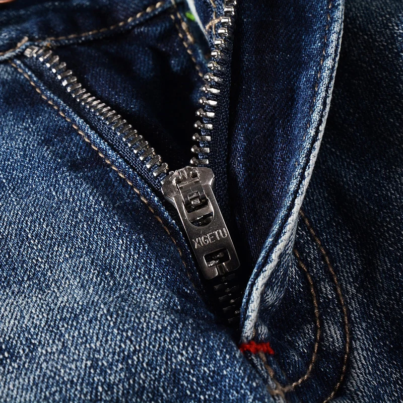 Newly Summer Fashion Men Jeans Retro Blue Embroidery Designer Short Ripped Jeans Homme Vintage Patchwork Casual Denim Shorts Men