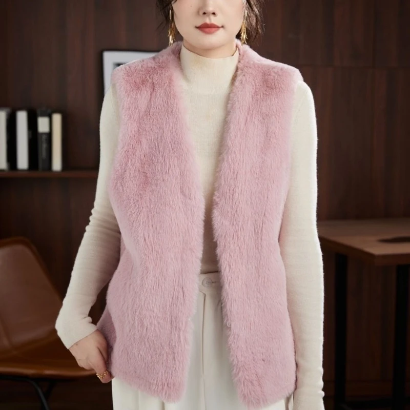 Hot Sale Winter Jacket Vest Women's Short faux Fur Blazer with Detachable Hood Fashionable Slimming Design​
