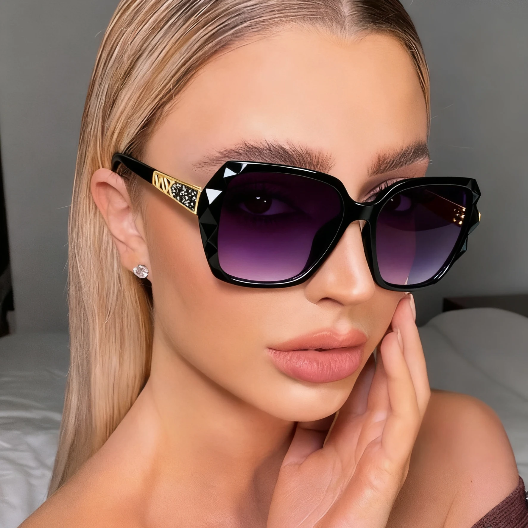 

Large Frame Square Women's Sunglasses Gradient Rhinestone Sunglasses Outdoor Driving Oversized Polarized Glasses UV400 Sunglasse