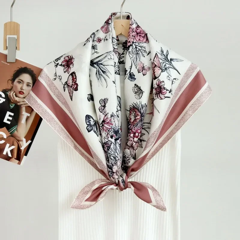 High-end Elegant Women\'s Exquisite Love of Butterfly Print Quality 14MM Twill Silk Hand-rolled Edge All-match Square Scarf