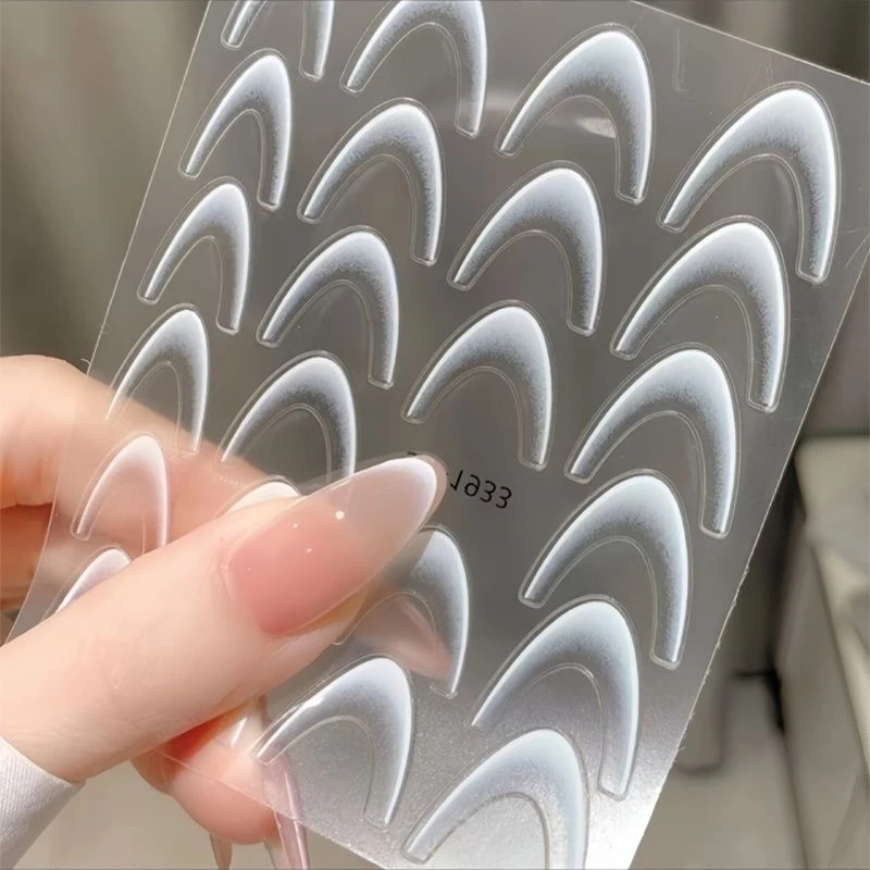 Nero Bianco Linea francese Adesivi per nail art Linea di colore sfumato 3D Punta per unghie francese Stencil Decalcomania Cursore per manicure autoadesivo