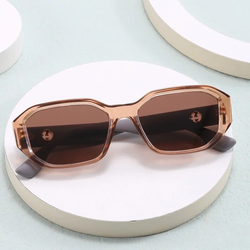 

2025 Geometric Polarized Sunglasses - Trendy Square Frame Shades for Women Street Style