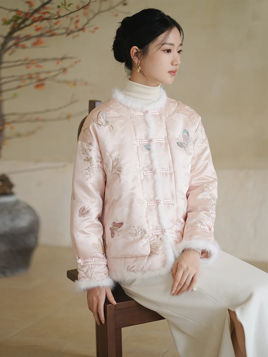 

Новая китайская утепленная белая пуховая куртка для женщин: модное пальто с вышивкой, теплое и стильное зимнее пальто
