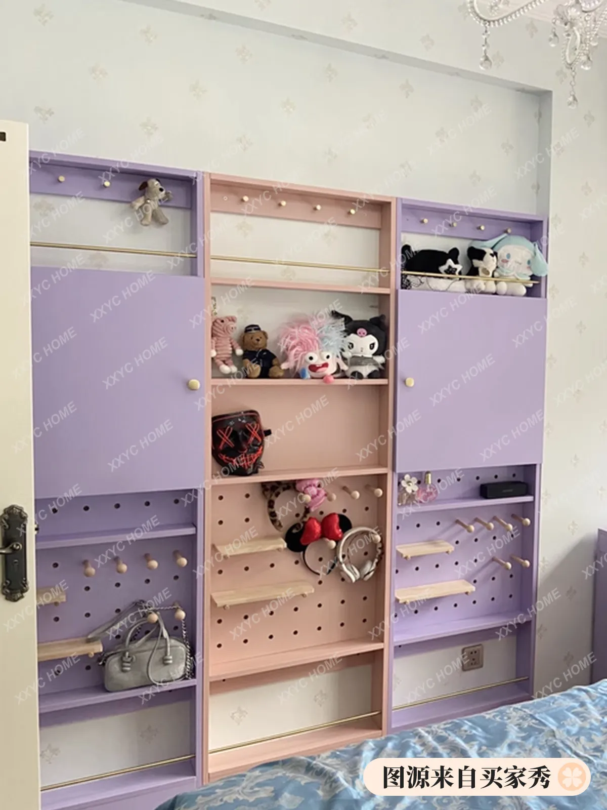 Thin cabinet behind the door, dopamine rack, ultra-thin pink makeup cabinet at the end of the bed, storage cabine