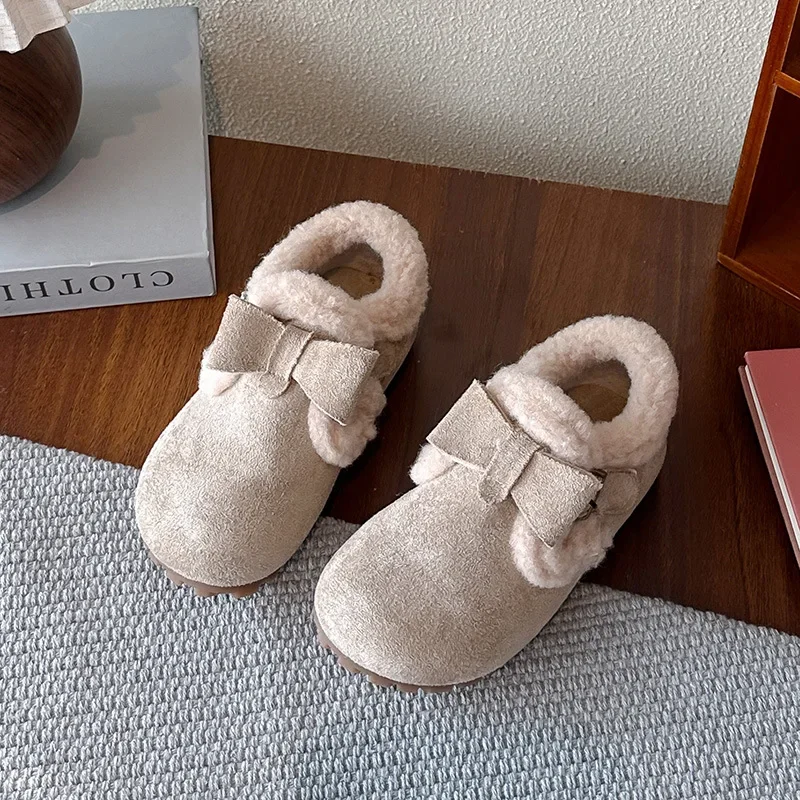 

Мокасины для девочек, милые детские туфли на плоской подошве с милыми бантиками, универсальные зимние детские кожаные туфли в корейском стиле с круглым носком, коллекция 2025 года, теплая замша