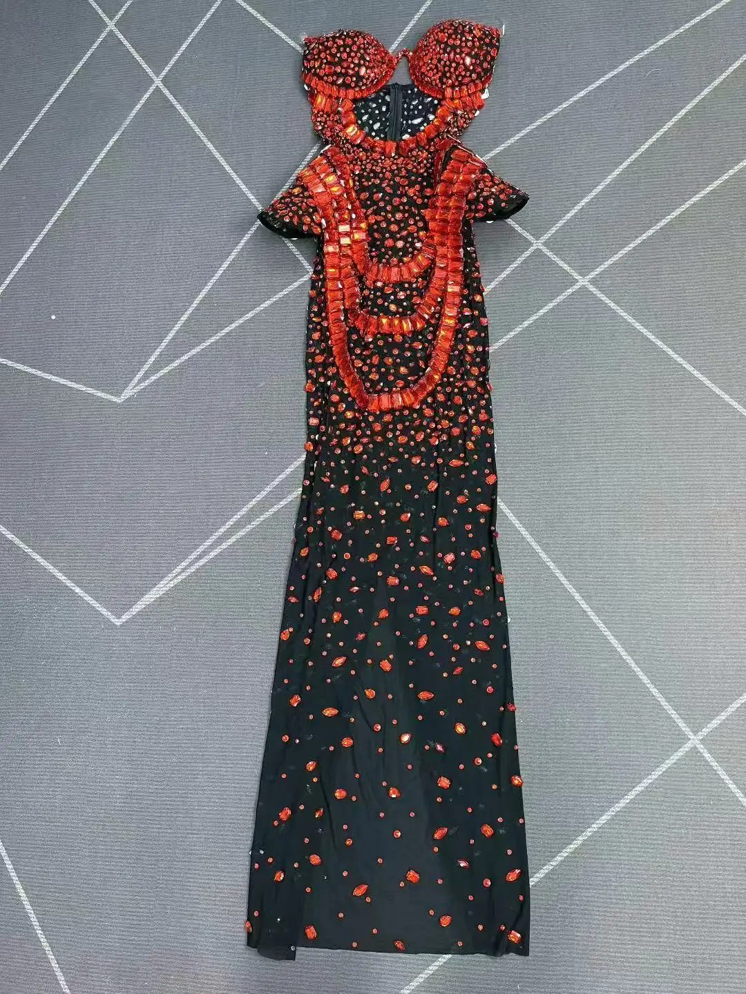 Seksowna sukienka maxi bez ramiączek z wycięciami, kryształkami i dżetami, przezroczysta sukienka z siateczki, damska suknia wieczorowa na bal, na czerwony dywan, na scenę.