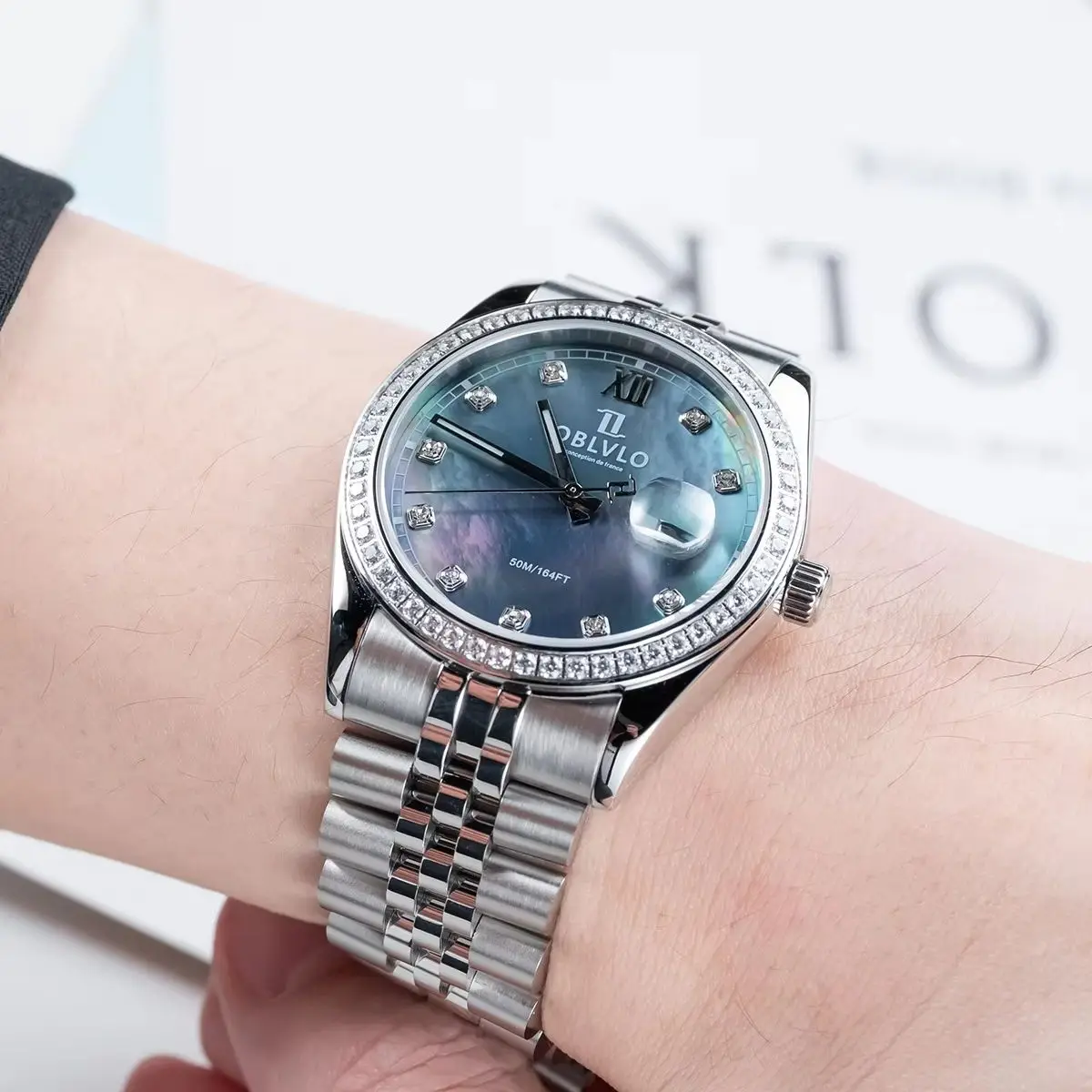 

OBLVLO Men Quartz Watch 39mm Luxury Wristwatch MOP Dial 50m Waterproof Sapphire Luminous Ronda 505 Mov