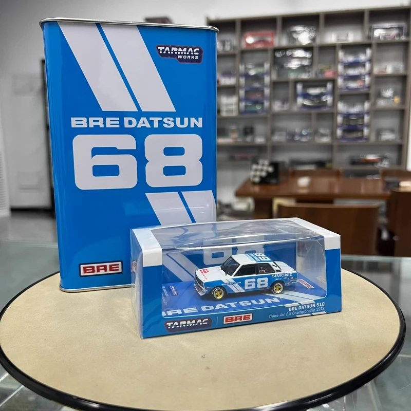 1:64, Datsun 510 BRE 68 Datsun, coche de simulación en miniatura fundido a presión de aleación, modelo de juguete coleccionable, adorno coleccionable para adultos.