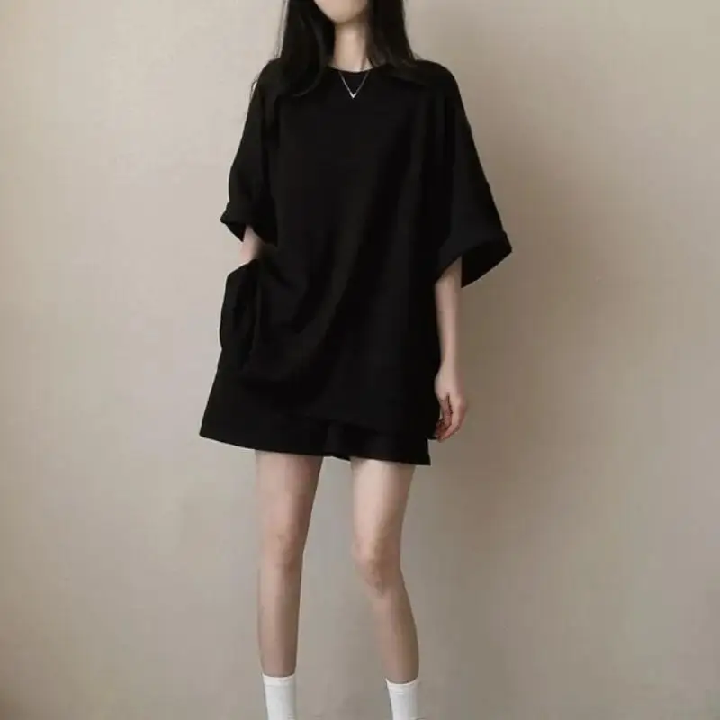 Korean Version Women's Summer Short Sleeved T-Shirt Mid Long Set Fashionable Youth Sports Leisure Shorts Couple Two-Piece Set