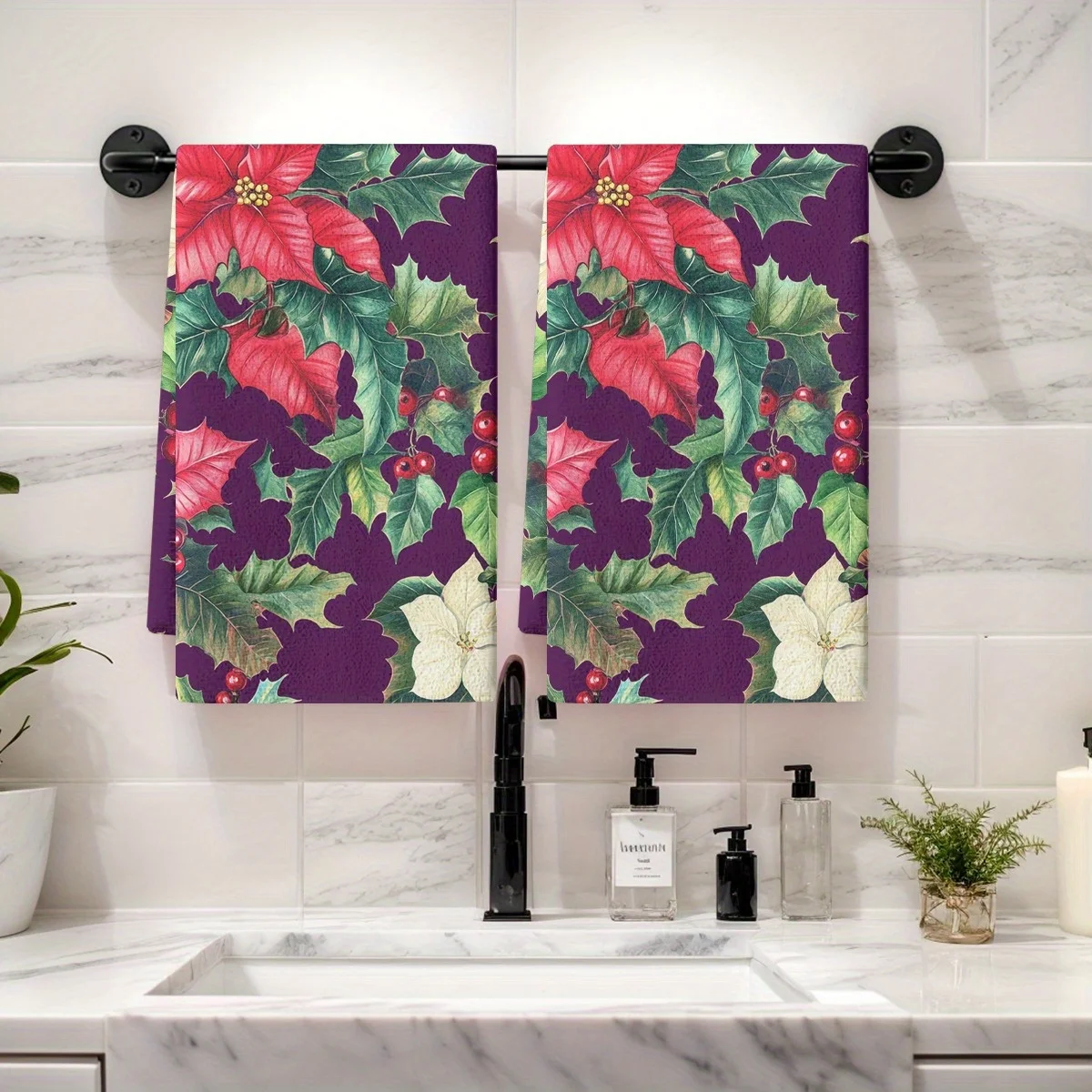 2PCS Soft Absorbent Kitchen Towels Dish Towel Christmas Poinsettia Holly Leaf Berry Dish Cloths Holiday Dry Cloth For Decoration