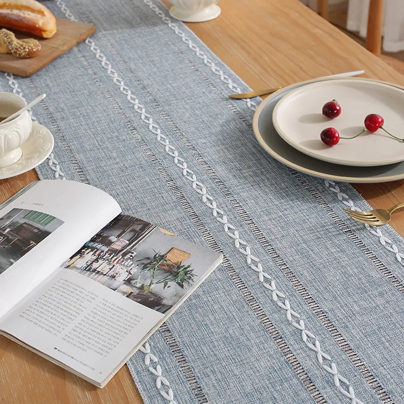 Rustic Table Runners with Handmade Tassel, Vintage Woven Cotton Linen Table Runner Long for Party Dining Table Decoration