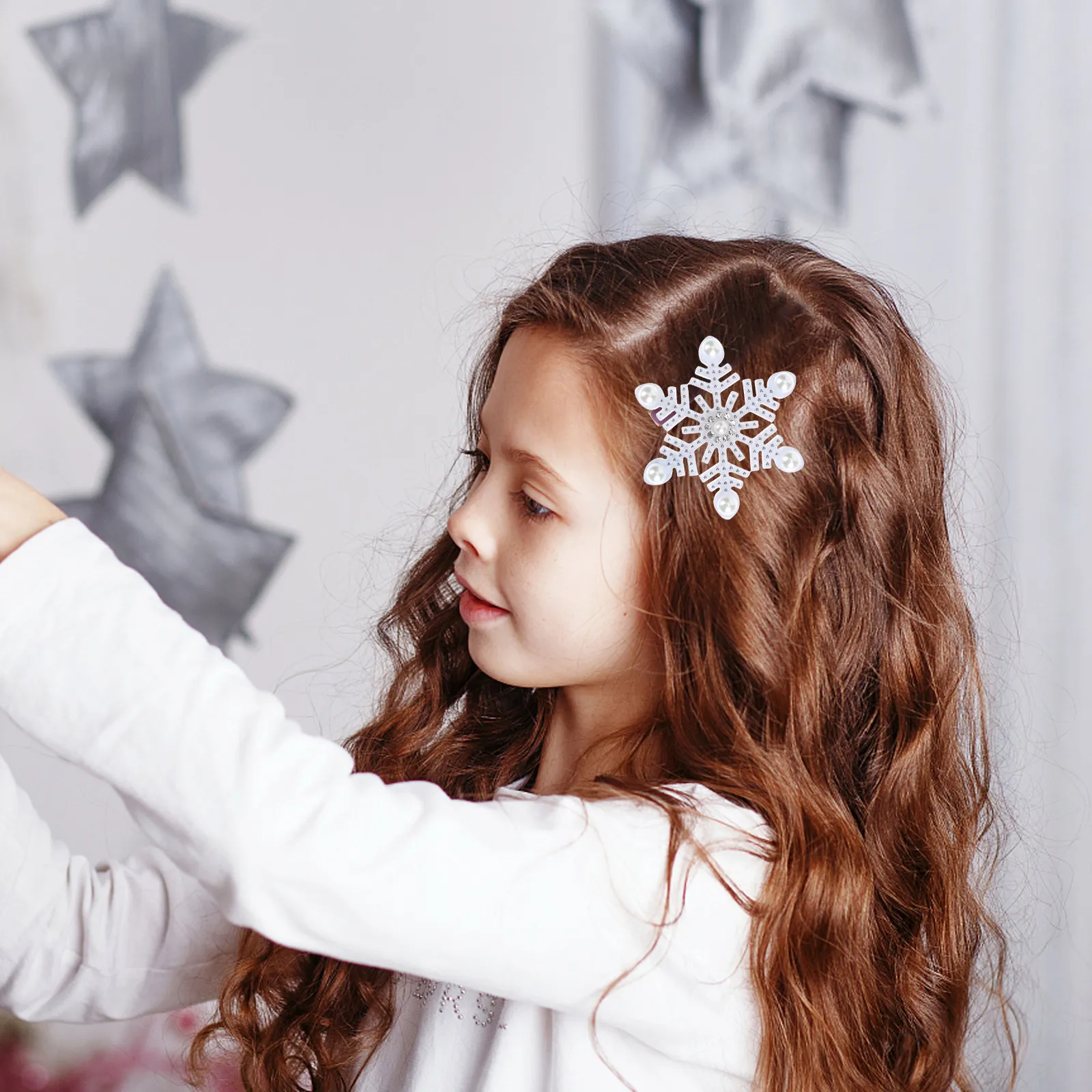 

Декоративные заколки для волос в форме снежинок, геометрические заколки, красивые блестящие аксессуары