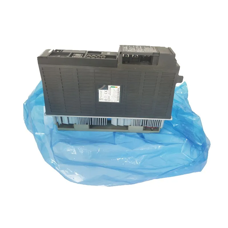 

MDS-D-V2-8040 IN STOCK SHIP BY UPS SERVO DRIVE UNIT MDS D V2 8040 tested ok