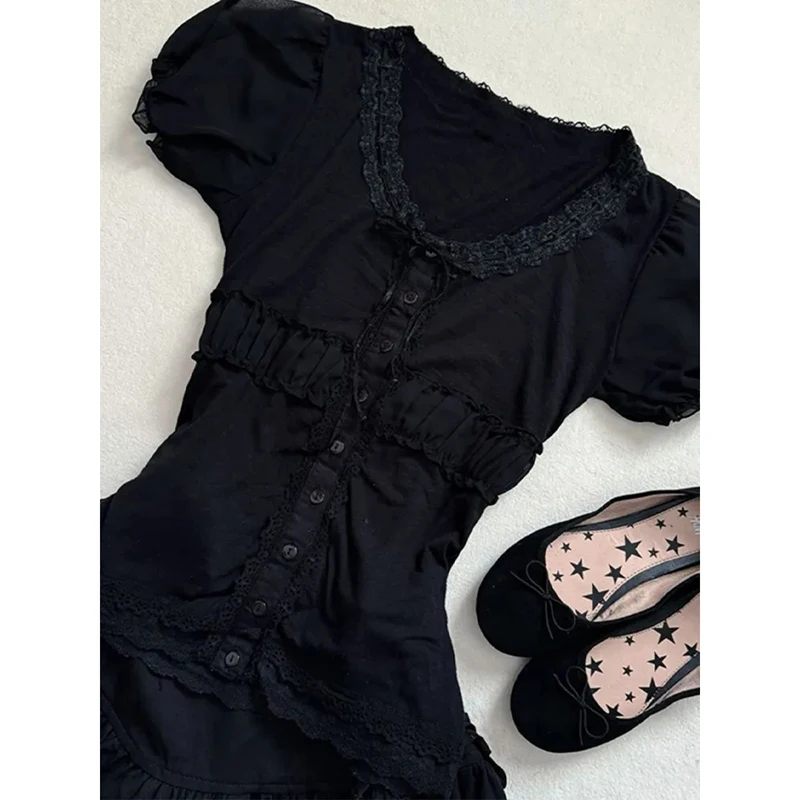 مجموعة تنورة صغيرة كلاسيكية داكنة مكونة من قطعتين: بلوزة نحيفة بأكمام قصيرة وصدر واحد + تنورة ذات طبقات على طراز Jk Preppy مكونة من قطعتين