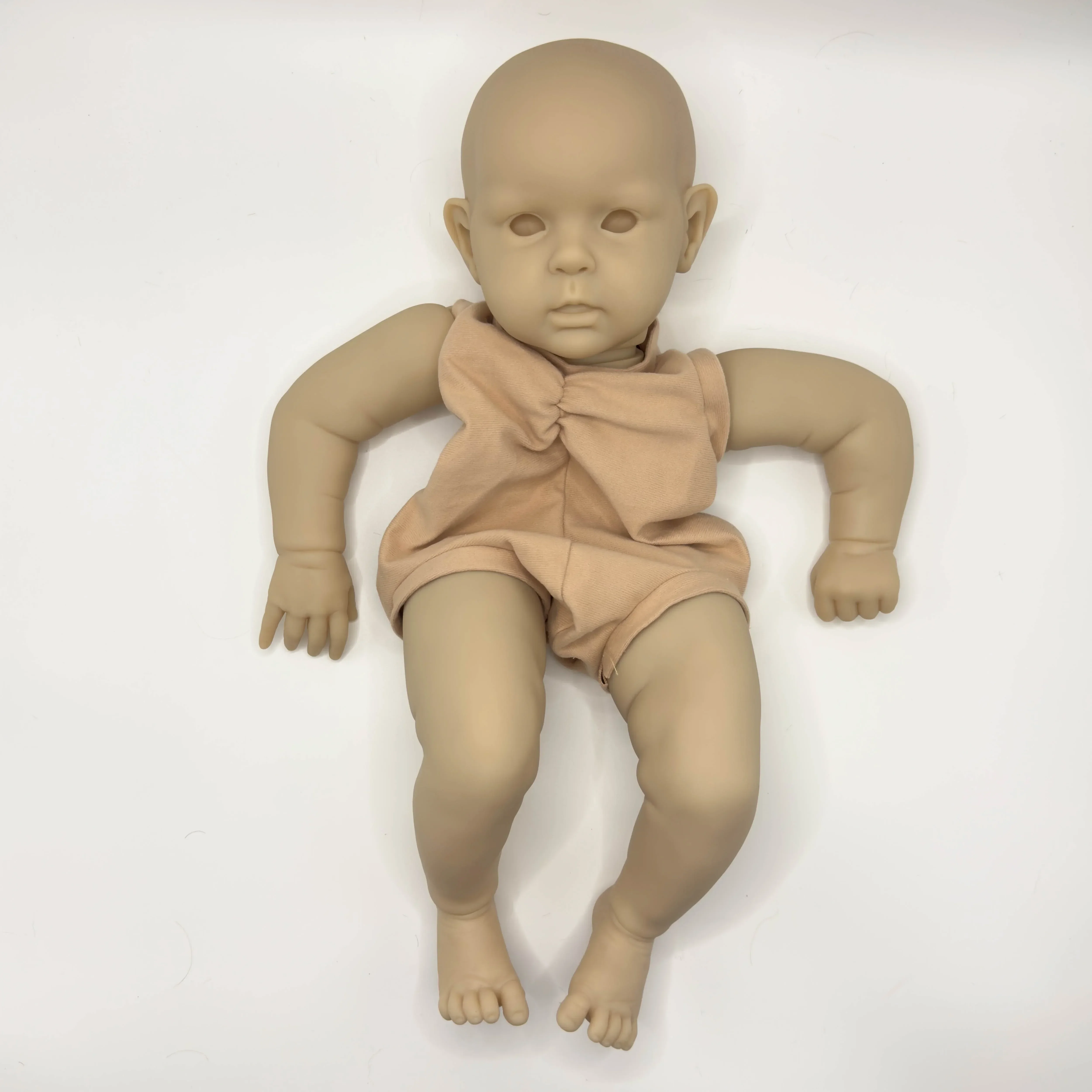 

NPK 18Inch ward Reborn Doll Kit Limited Edition lifelike soft touch frech color kit with Cloth Body