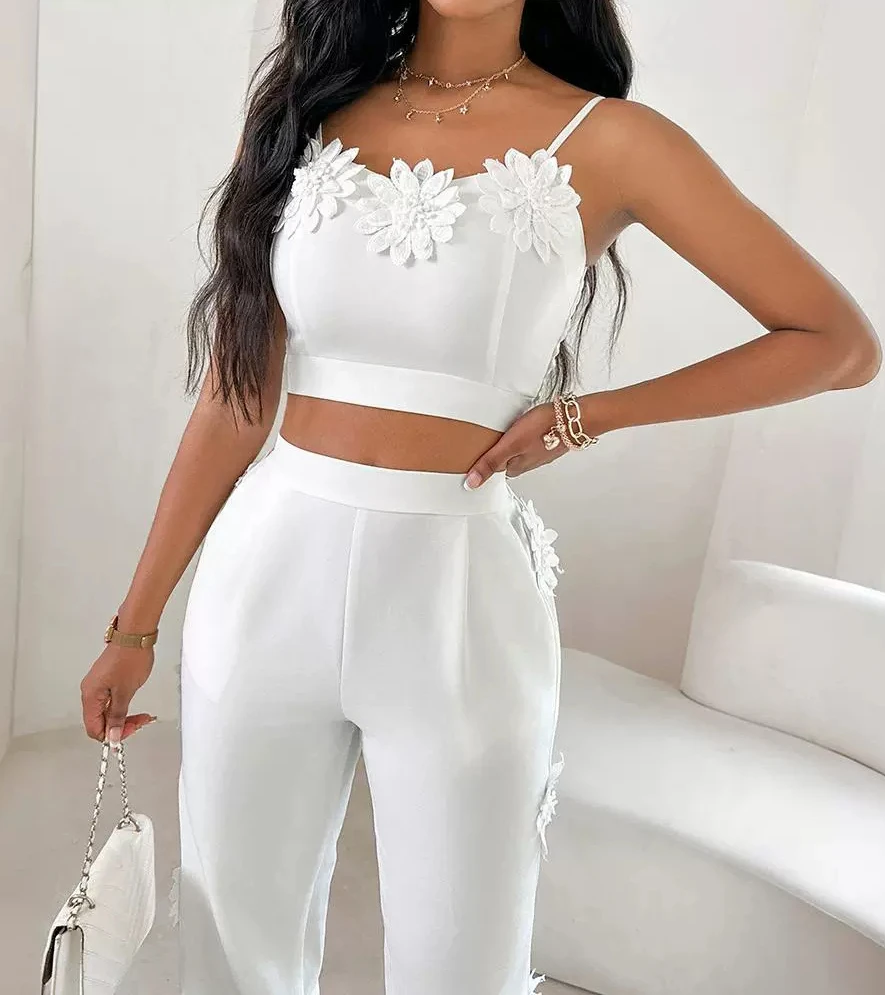 

Two Piece Sets Women Outifits 2024 Summer Fashion Temperament Floral Pattern Crop Cami Top & Casual Vacation Pocket Pants Set