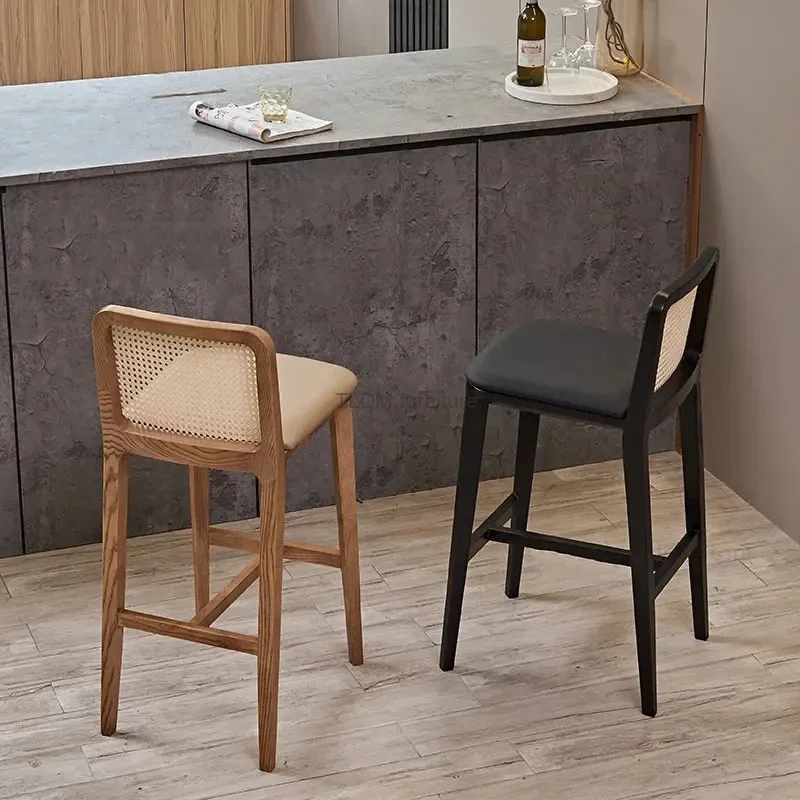 

Nordic Simple Retro Bar Furniture Solid Wood Rattan Bar Chairs Home Creative Front Desk High Stools Modern Backrest Bar Chair