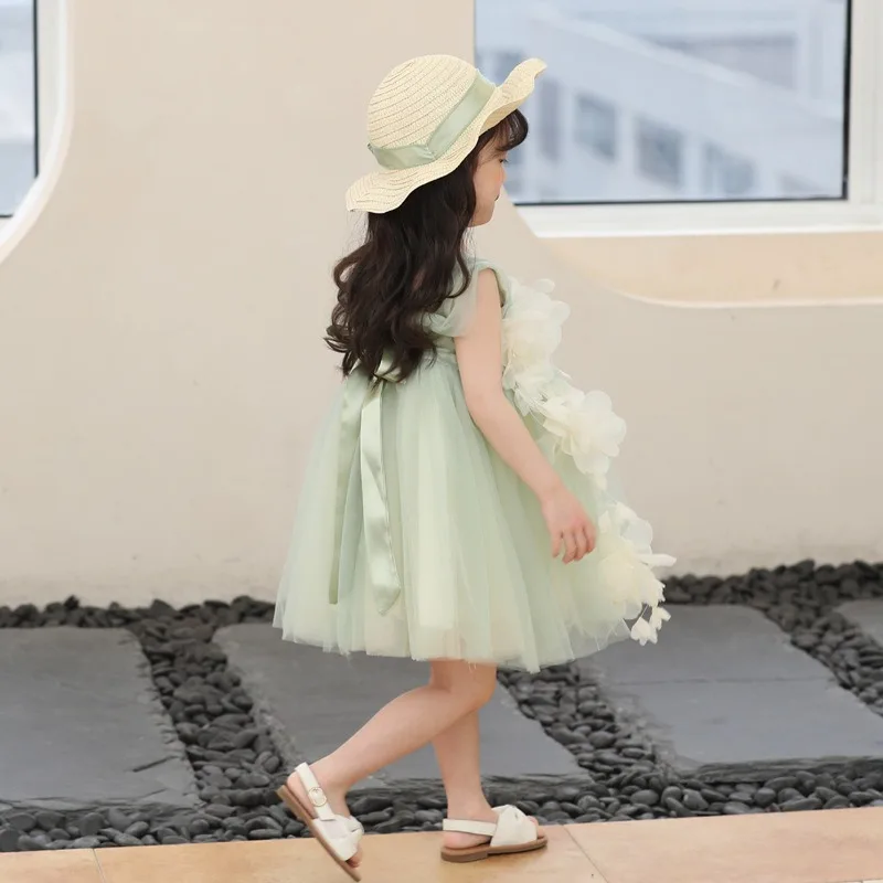 Vestito da ragazza estate alla moda carino bambino fiore principessa vestito Versatile nastro cappello di paglia fiore al ginocchio griglie vestito