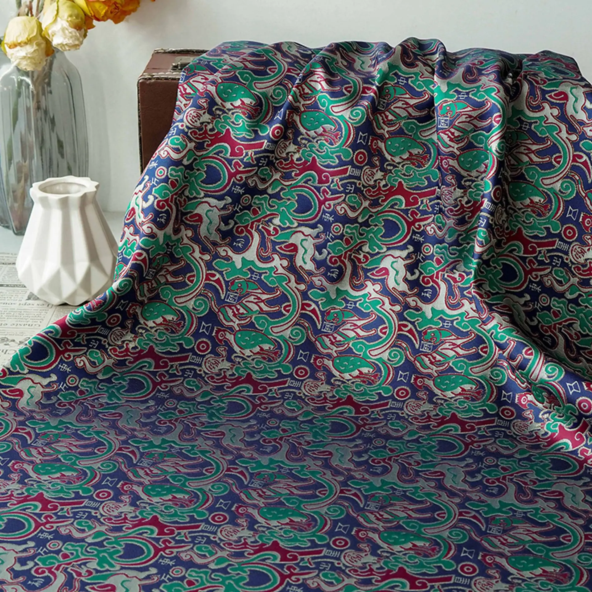 

Chinese Style Brocade Gold Silk Jacquard Fabric Retro Dress Hanfu Vest Decorative Sewing Fabric