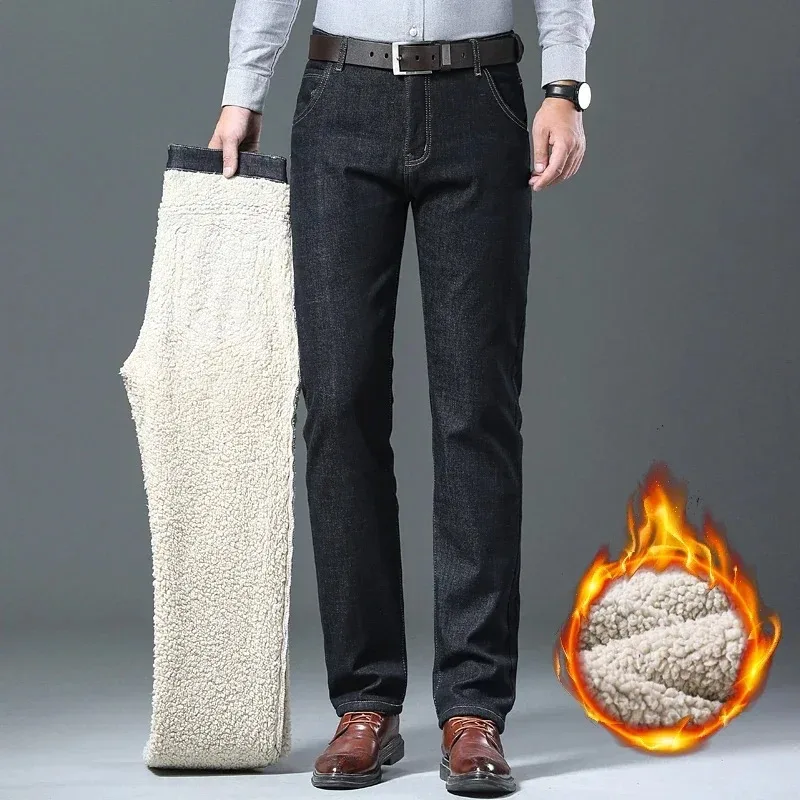 2025 New Winter Lamb Fluff Jeans Men Straight Denim Pants Thicken Fleece Warm Stretch Jeansy Plush Lined Business Male Trousers