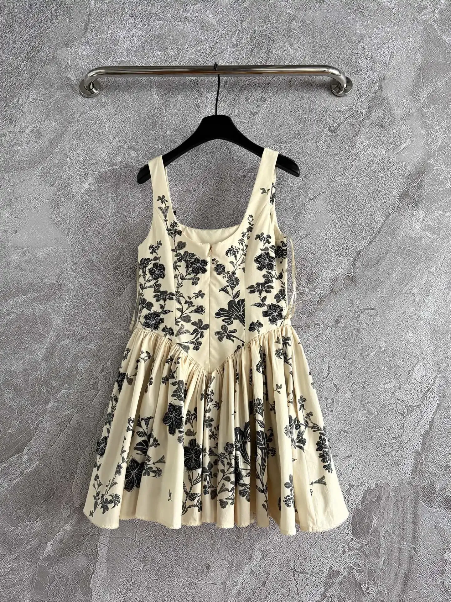 2025 New Women 100% Cotton Tank Dress Position Flower Print and 3D Floral Embroidery Square Collar High Waist Holiday Mini Robe