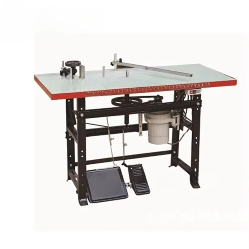 High productivity knitting machine for webbing