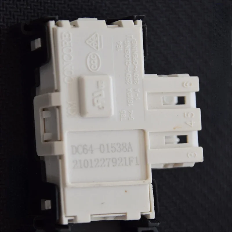 DC64-01538A Drum Washing Machine WF8752NAS Door Lock Delay Switch Door Switch