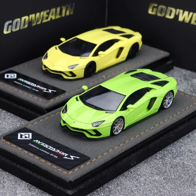 

В наличии 1:64 Lamborghini Aventador S, литая под давлением модель автомобиля из смолы, праздничная подарочная игрушка для мальчиков, декоративный предмет для взрослых.