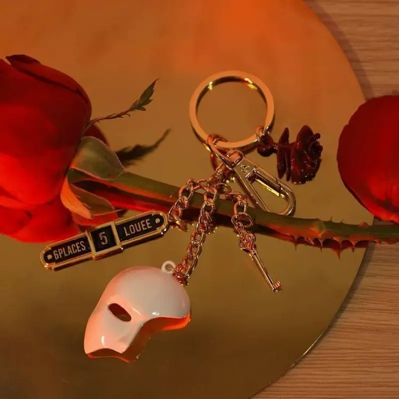 أوبرا فانتوم المفاتيح للنساء كيرينغ حقيبة سحر قلادة سيارة Airpods صندوق مفتاح الملحقات هالوين